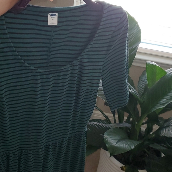 Old Navy Dress 💚 - Picture 11 of 11